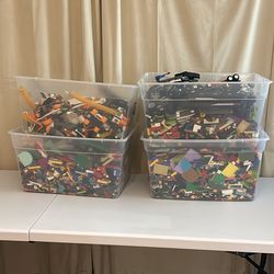 Huge collection of legos 80 lbs Mars Mission