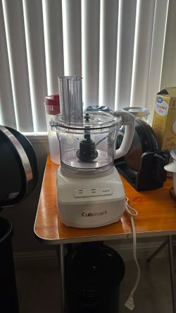 Food Processor by Cusinart