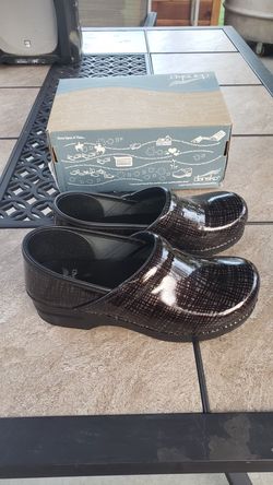 New dansko clogs