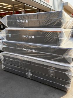 ☎️📲📞call or Tex (213)713-74-89      Nectar Mattress.             Nectar Premier Queen Size  - 13" Memory Foam Mattress     New Mattress in a plastic