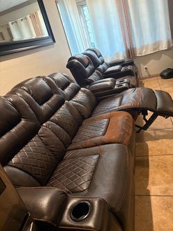 Sofa and love seat recliners set ashley