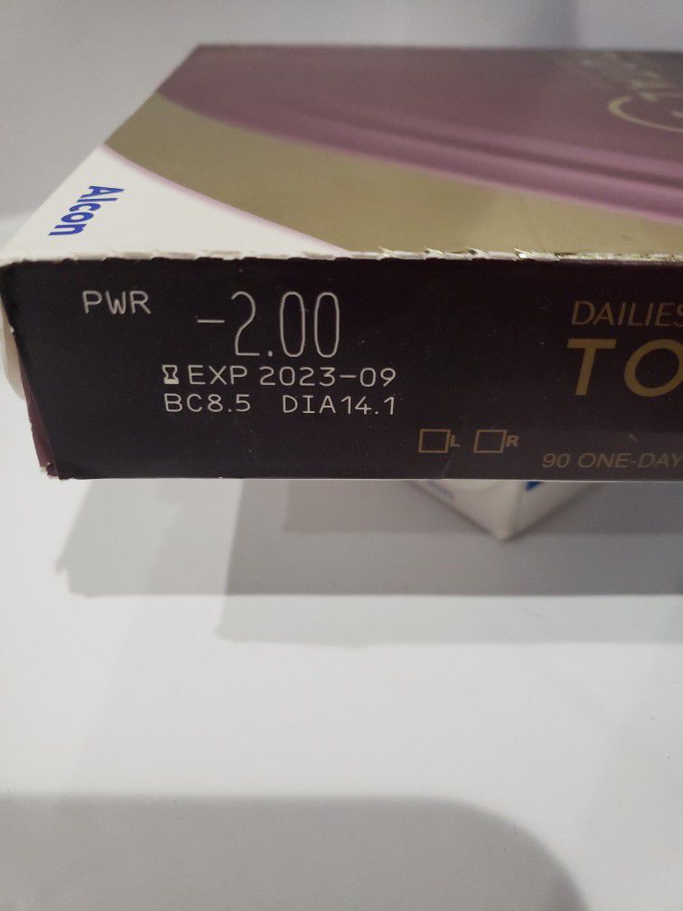Total 1 DAILIES ONE DAY CONTACT LENSES