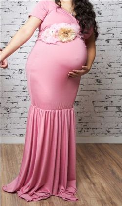 Pink Maternity Photoshoot Dress