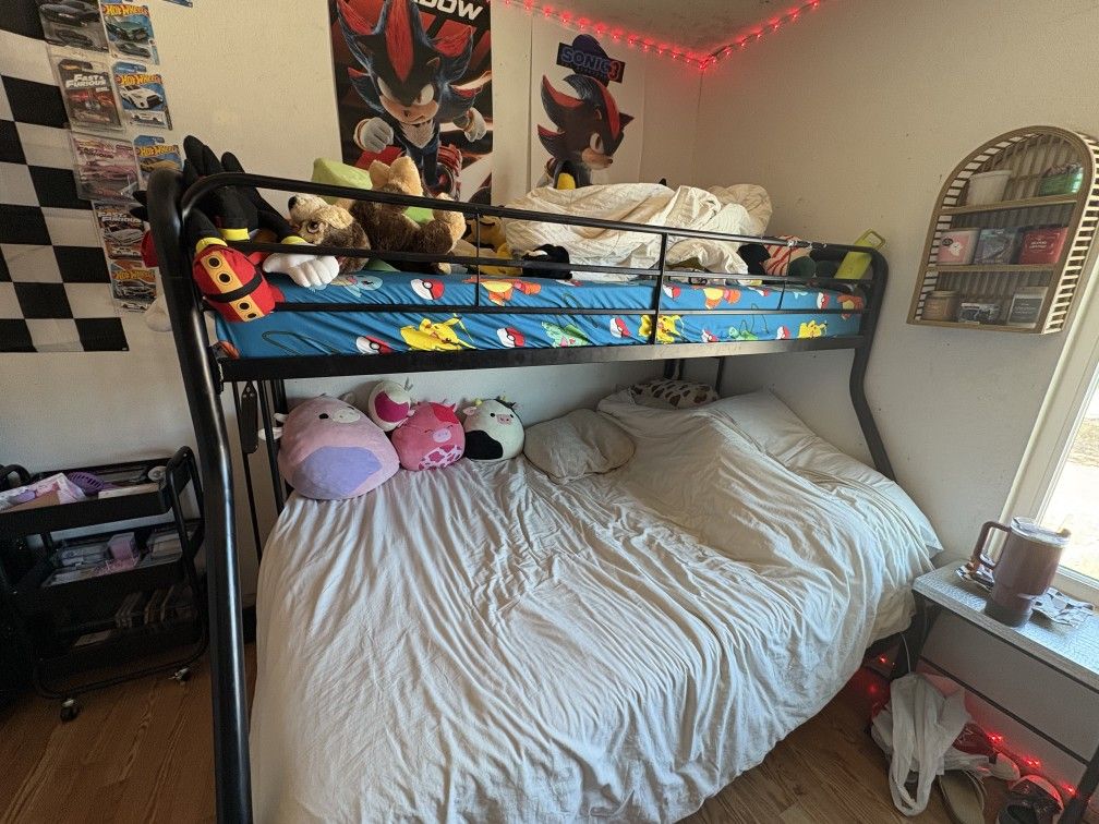 DHP Dusty Twin over Full Metal Bunk Bed, Black