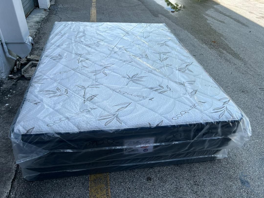 NEW MATTRESS QUEEN SIZE PILLOW-TOP WITH BOX SPRING