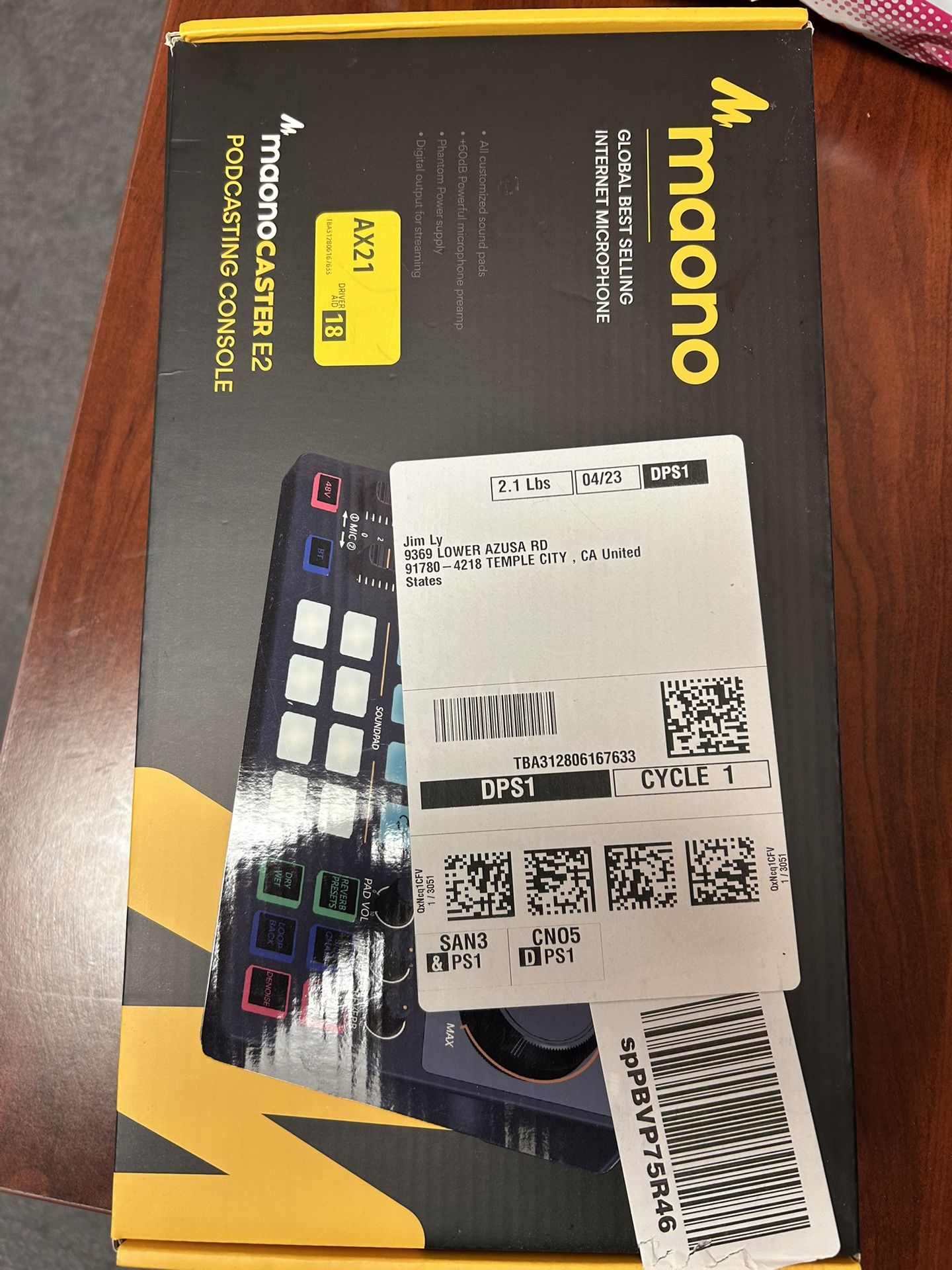Brand New - MAONO MaonoCaster E2 Podcasting Console, Mixer Dual Mic Input Effects AME2