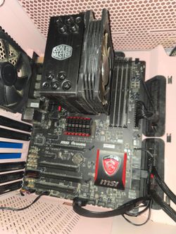 MSI 970 gaming AS-IS Motherboard seems to be broken.  Comes with Cooler master heatsink and bulldozer CPU fx-4170 or fx-4150 $40
