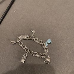 Charm bracelet
