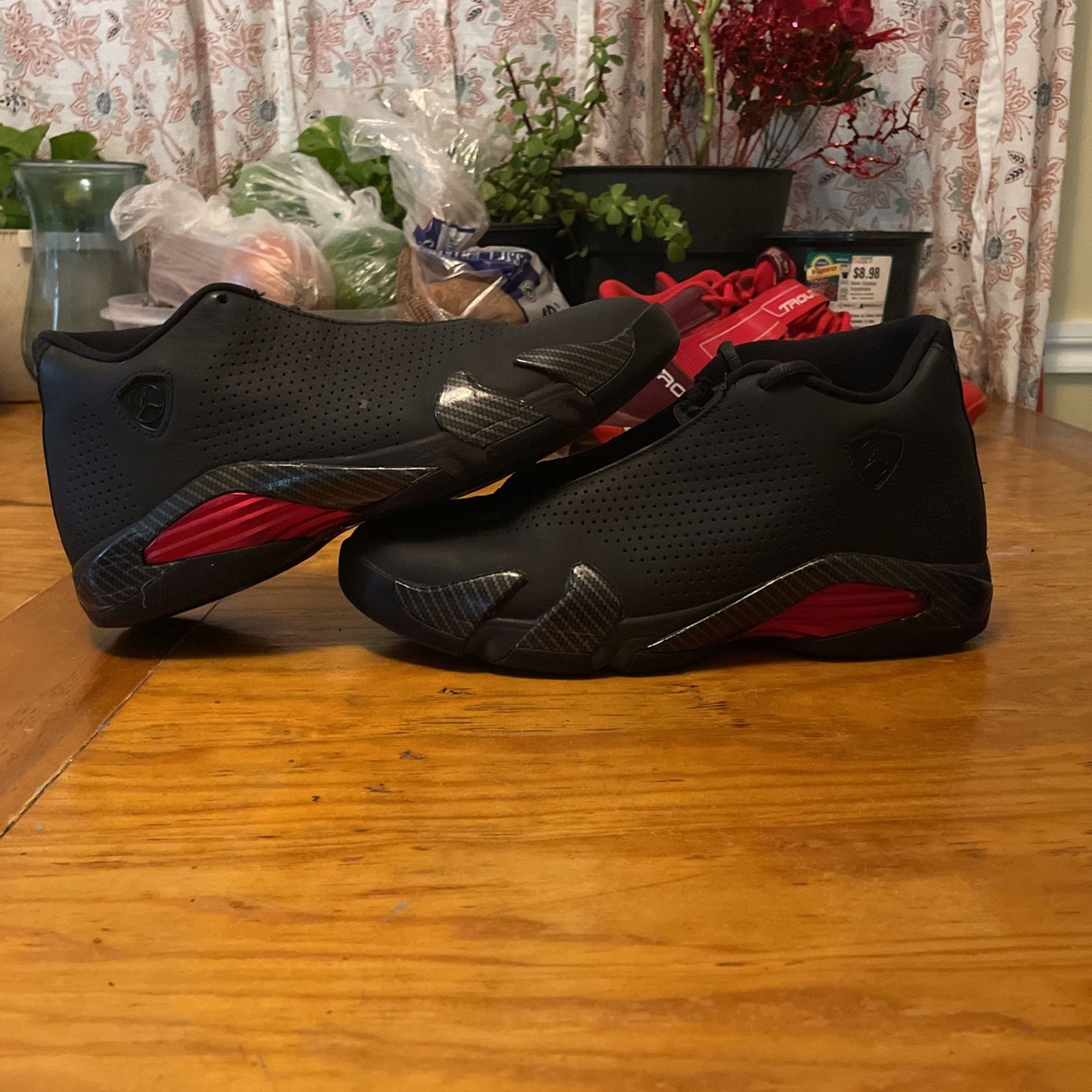 Air Jordan 14 Retro SE 'Black Ferrari