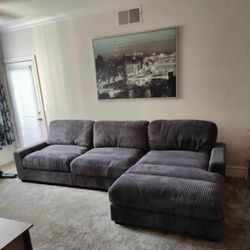 New 127x66 Corduroy Sectional Couch / Free Delivery 