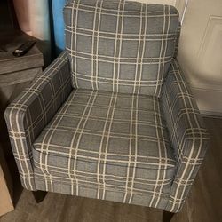 Plaid Chair And Coffee Table 