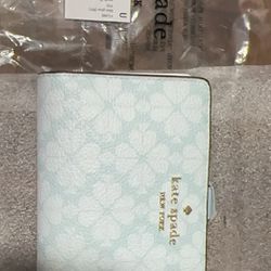 AUTHENTIC KATE SPADE WALLET 