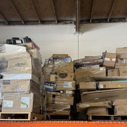 Lot of 10 pallets returns Amazon  and Home Depot
