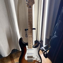 Guitar Fender Stratocaster 
