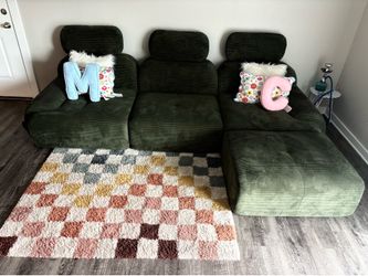 Couch / Lounge Seats