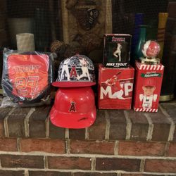 Angels Mike Trout Lot
