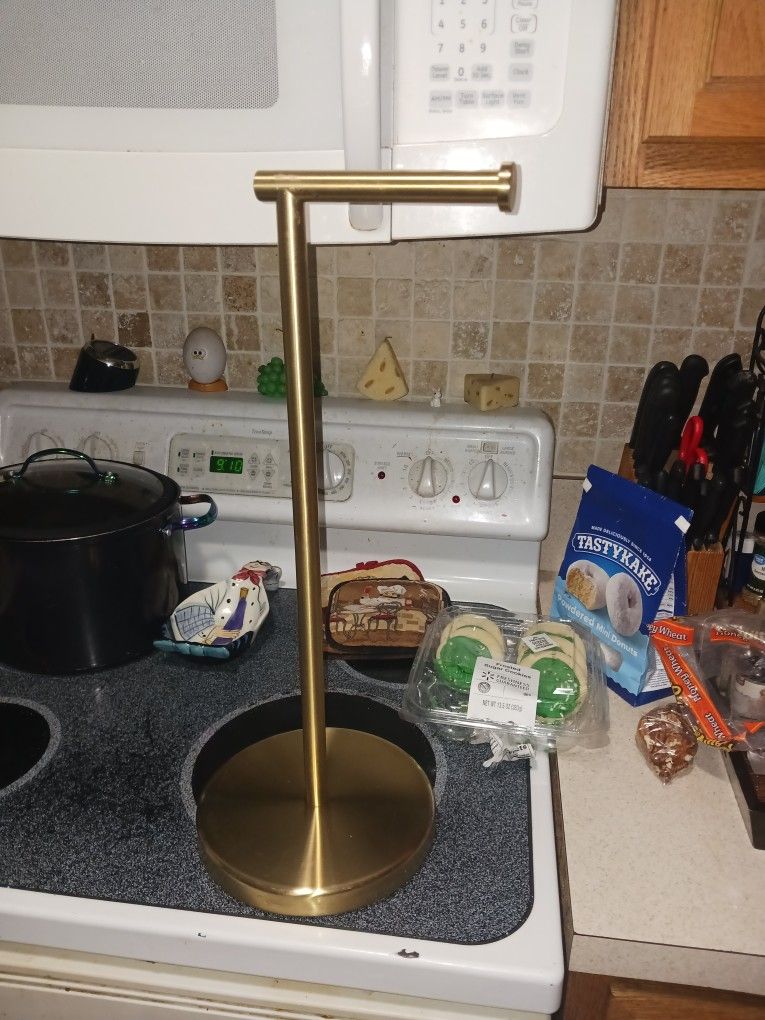 New Bed Bath Gold T P Stand 8 Firm Paid 38 Look My Post Tons Item