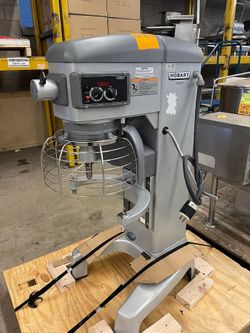 Mixer 30QT | Hobart| Model # HL300-1STD| 200-240 Volts