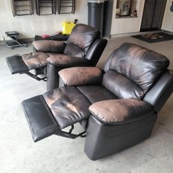 Recliners (2)