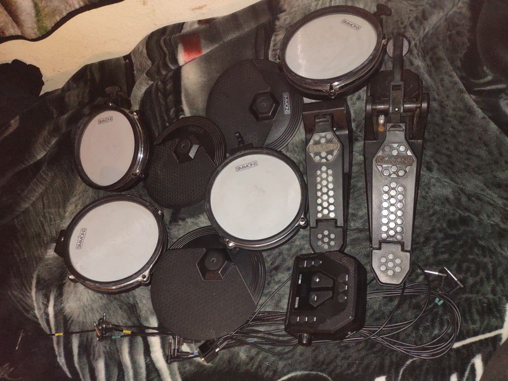 Simmons Electric Drums Set 