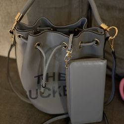 The Bucket Purse 