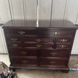  Wood Dresser 