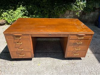 Vintage Desk - Free