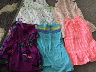 5 dresses. Size 18 months.