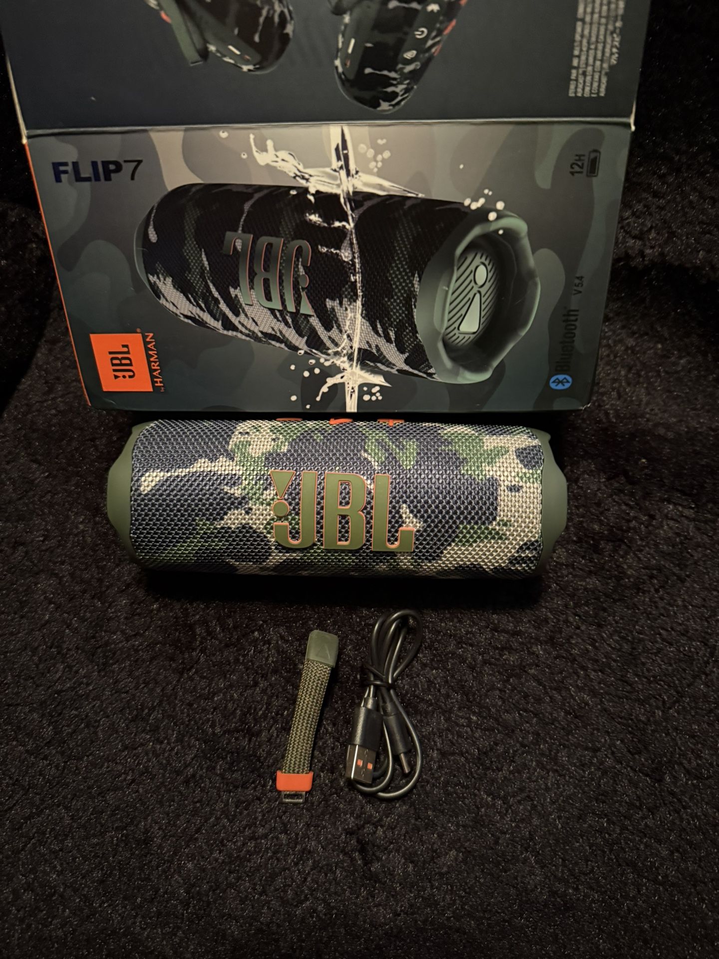 JBL Flip7 Bluetooth Speaker