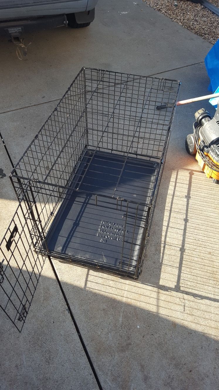 Medium dog cage kennel