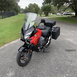 Suzuki DL 1000 Adventure/Sport Touring Motorcycle 