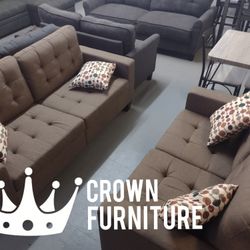 Brown Sofa & Loveseat W/ 4 Accent Pillows 