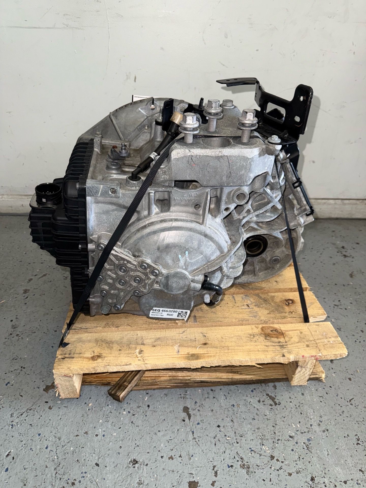 20-22 CHRYSLER VOYANGER 3.6L FWD AUTOMATIC TRANSMISSION GEAR BOX OEM P(contact info removed)7AA