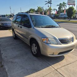 2002 Mazda MPV