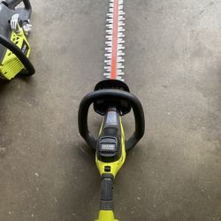 Ryobi Trineadora