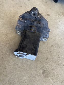 C10 60-66 Windshield Wiper Motor