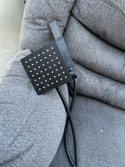 Showerhead with one