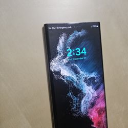 Samsung Galaxy S22 ULTRA 5G 128 GB UNLOCKED COLOR BLACK WORK VERY WELL PERFECT CONDITION 