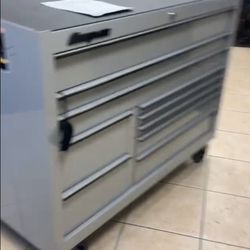 Snap ON Tool Chest