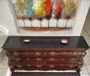 HENREDON SOLID WOOD DRESSER DELIVERY AVAILABLE