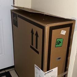 Medline Durable Steel Wheelchair with Flip-Back Desk-Length Arms, Swing Away Footrests, 20-Inch Wide Seat, 300-Ib Weight Capacity, Black