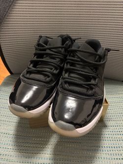 Jordan 11s Lows