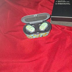Ear Bud's 