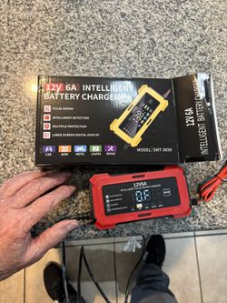 New 12 Volt Battery Charger 