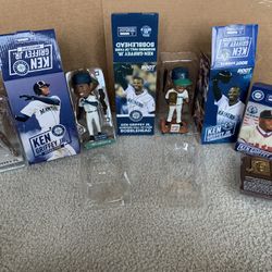 Lot Of 4 Ken Griffey Jr Bobblehead Hall Of Fame! Mariners HallNew In Box!
