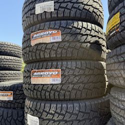 🚨🚨vendo Set De Llantas 285 45 22 Arroyo Tires Allterain 