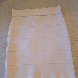 NWT BCBGMAXAZRIA Bandage Skirt