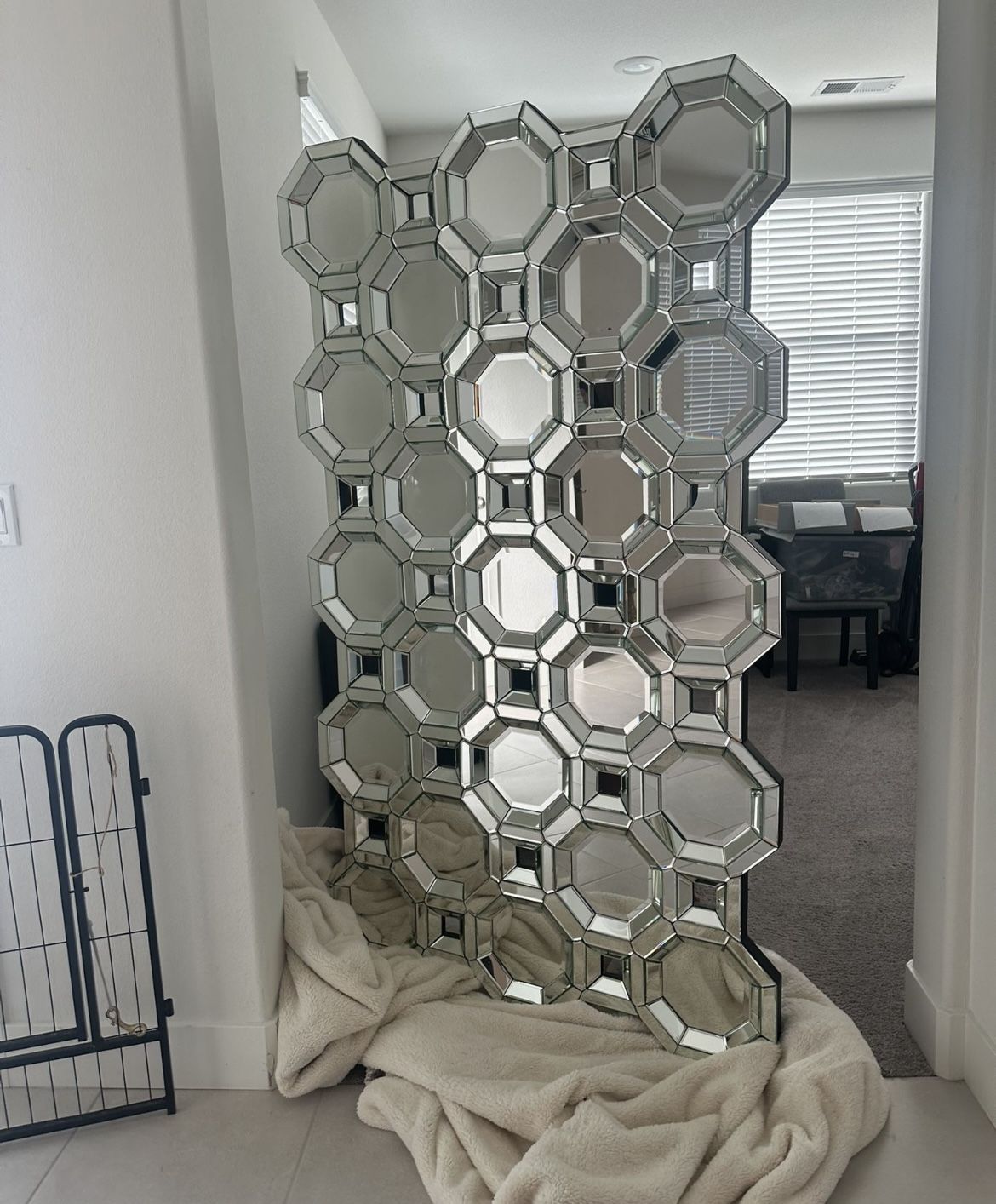 mirror