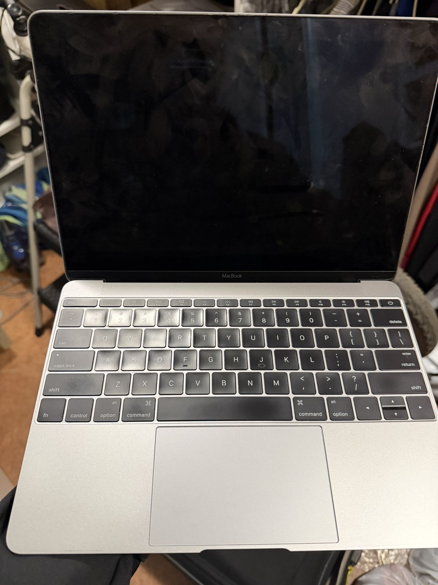 MacBook 12" (Early 2016)