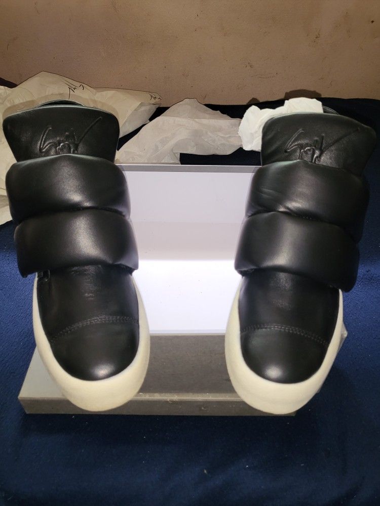 Giuseppe Zanotti Size 9.5 Euro 42